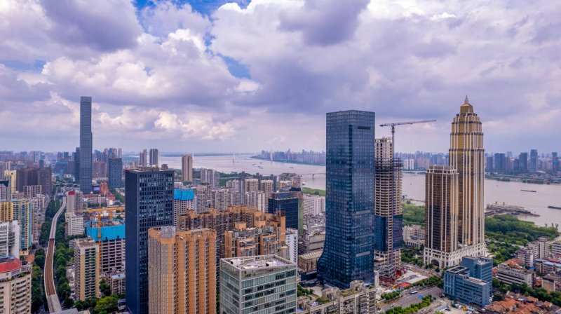 C&A公布的新重组计划让法国成衣领域危机再凸显